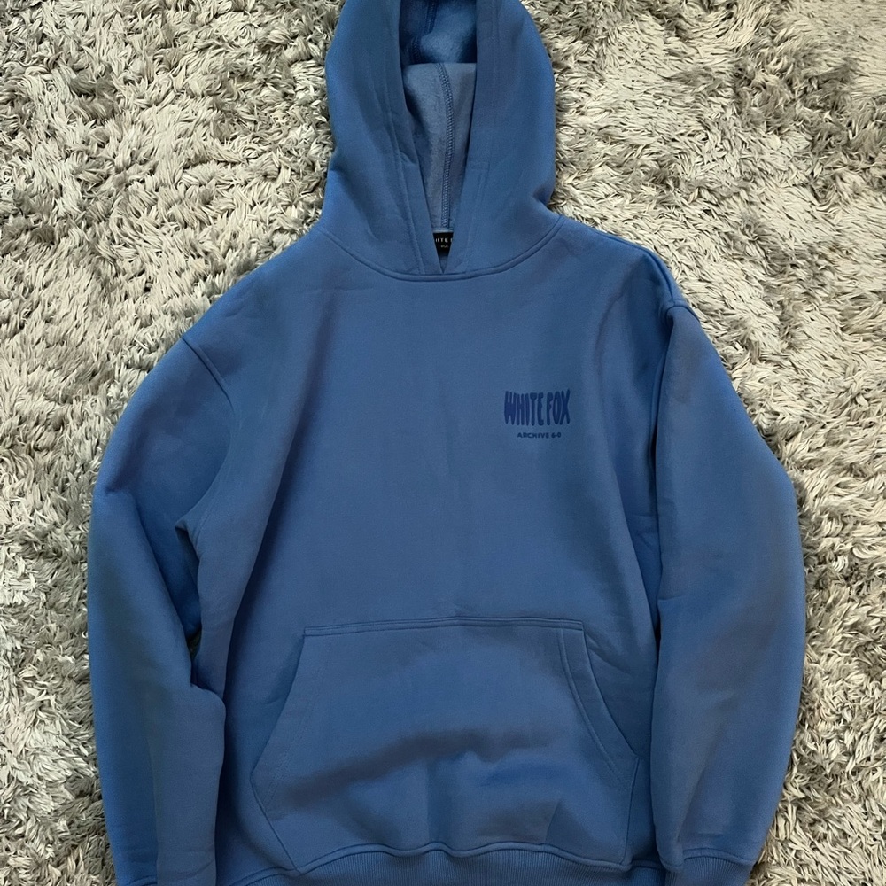 WHITE FOX HOODIE